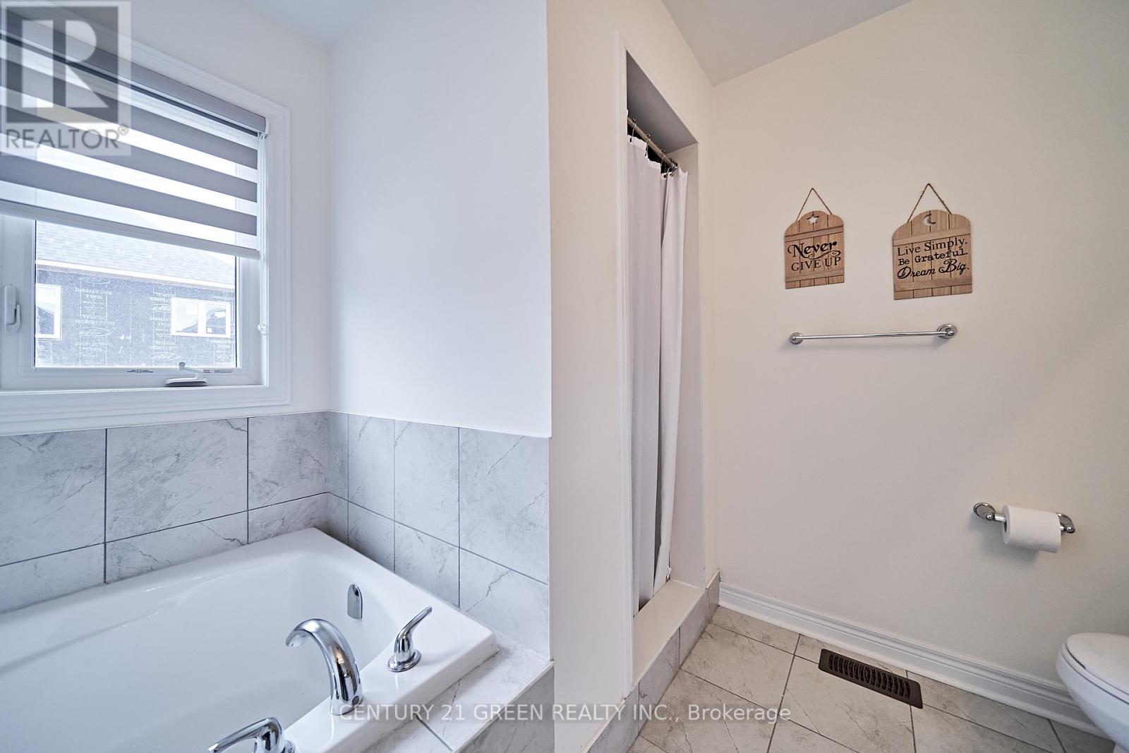 1197 CACTUS CRES