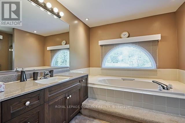 14 MILNER CRES