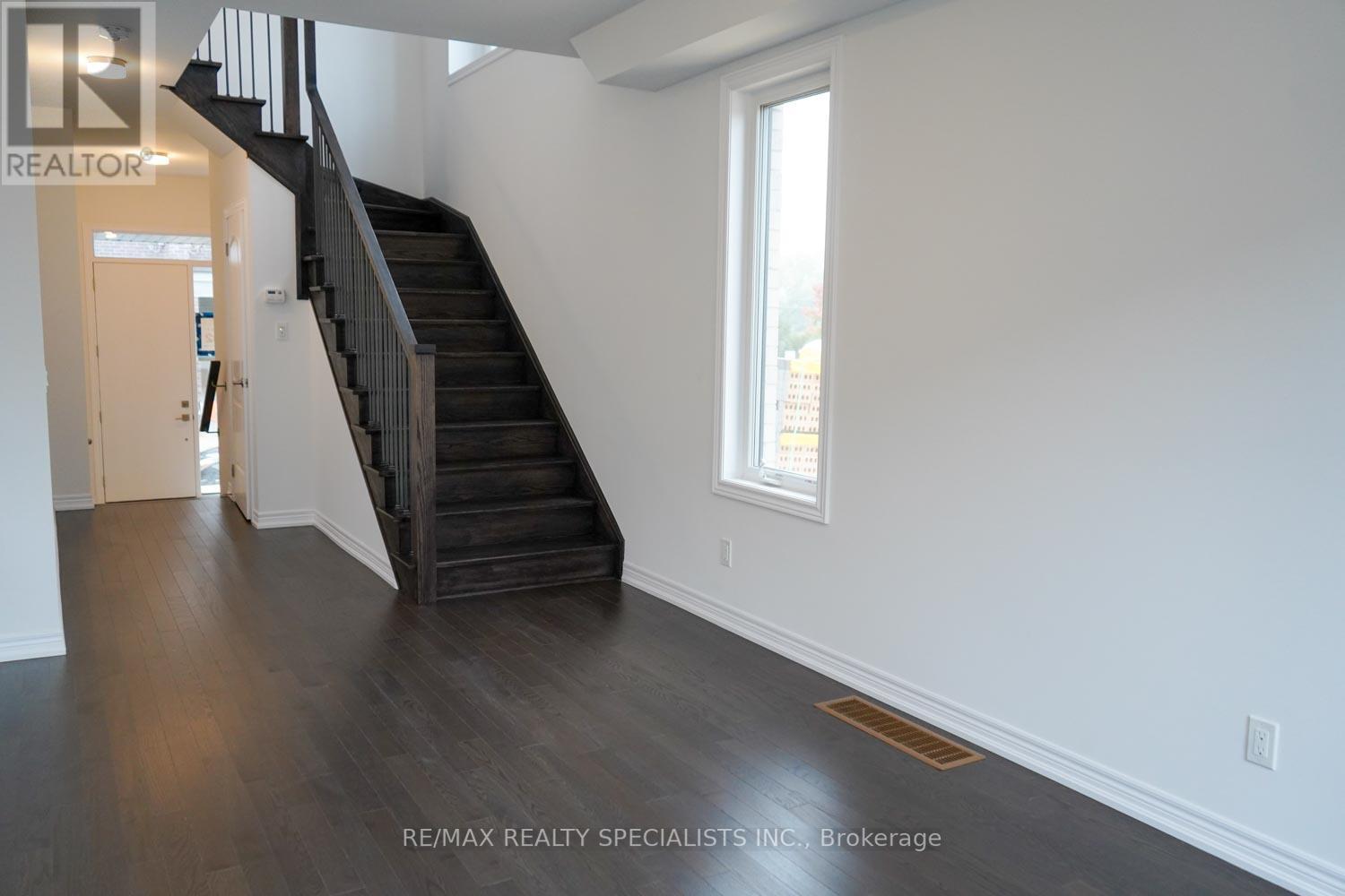 48 SORBARA WAY