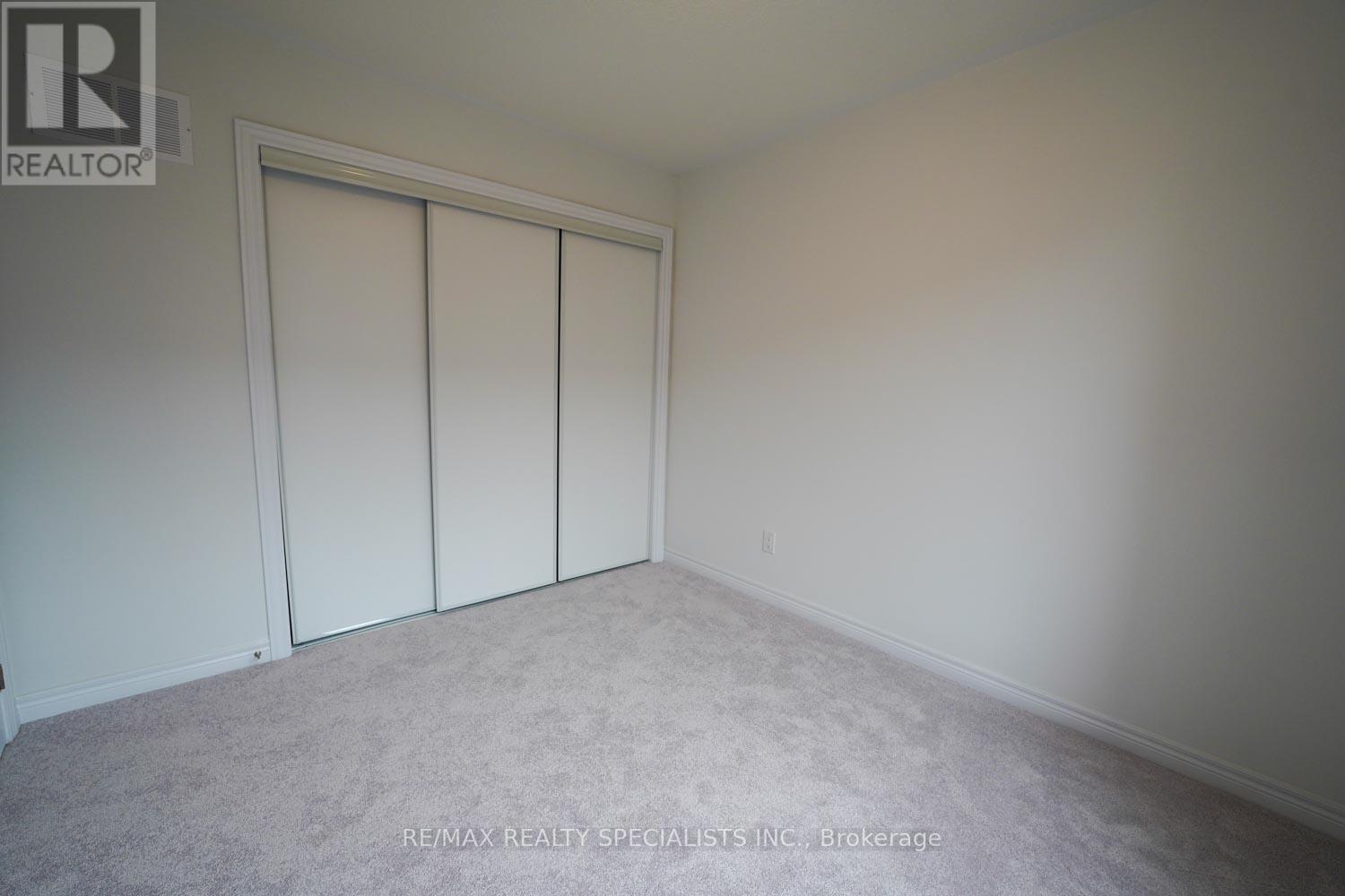 48 SORBARA WAY