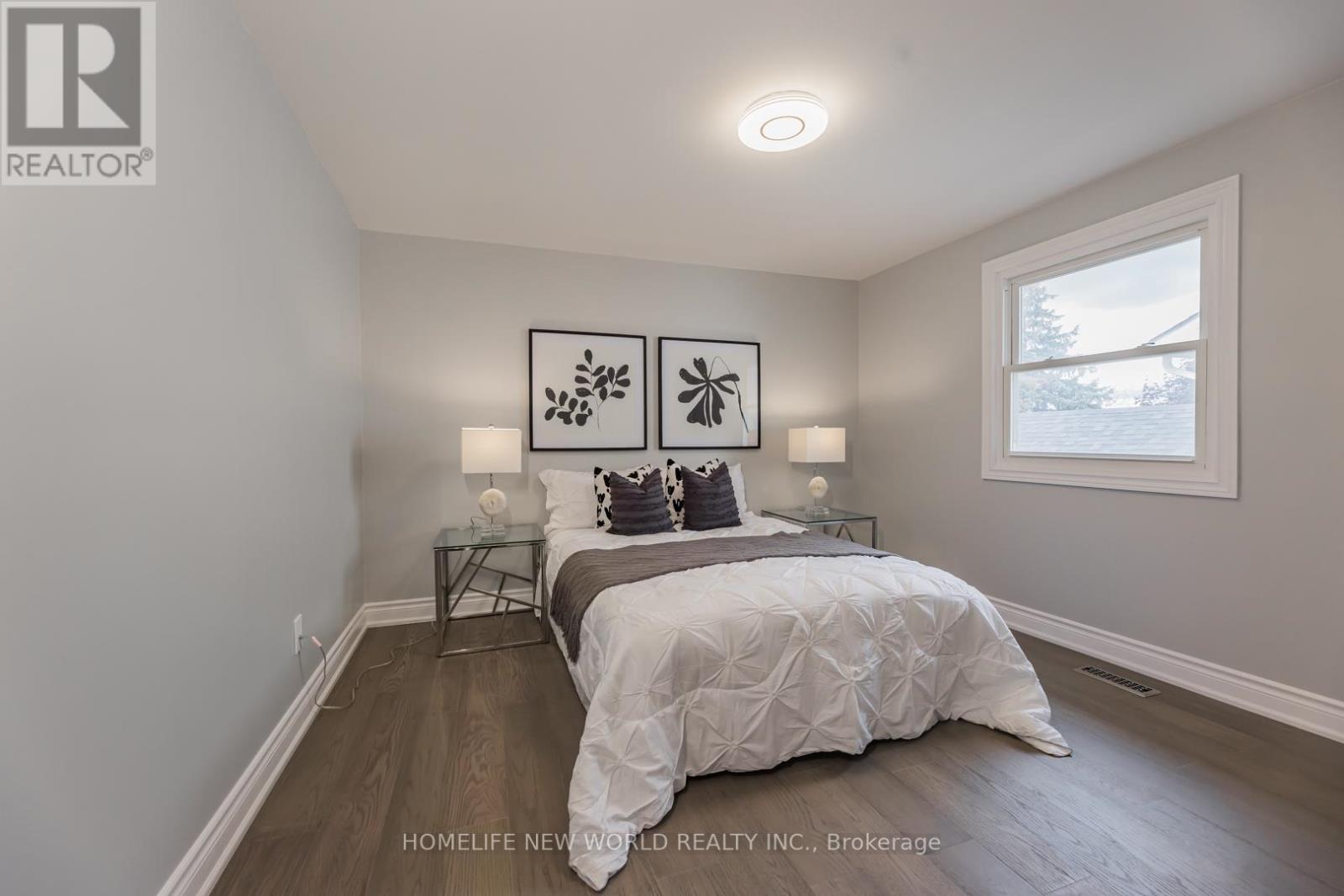 11 HIALEAH CRES