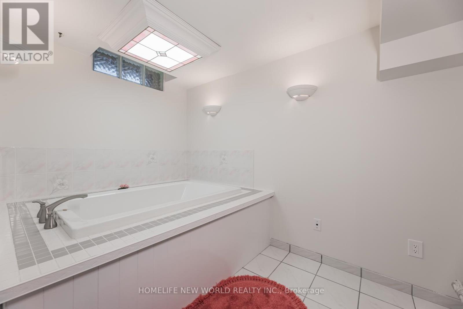 11 HIALEAH CRES