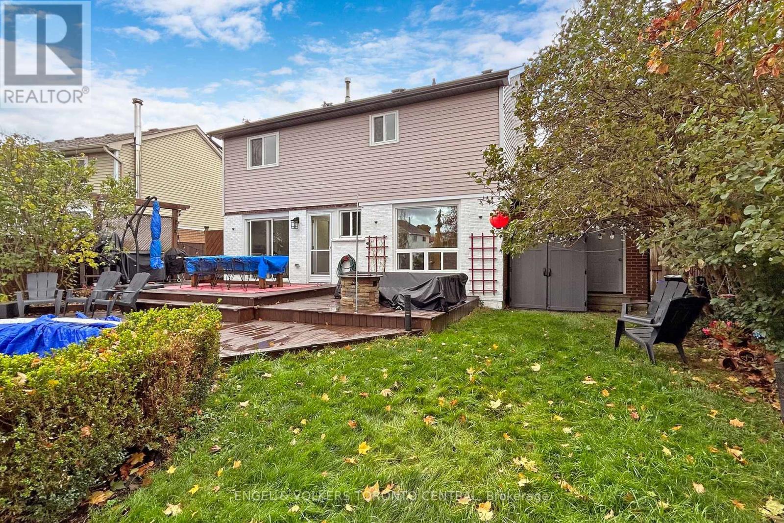 899 FINLEY AVE