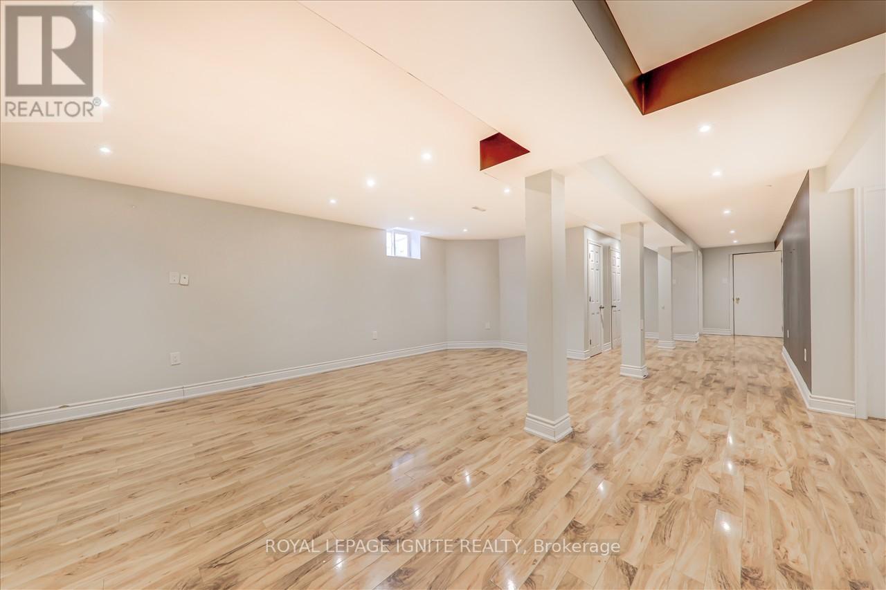 #BSMT -2 GREGSON ST, #Bsmt