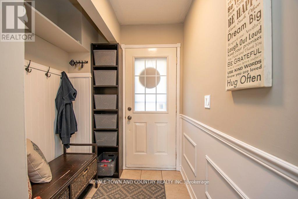 49 BEXLEY CRES