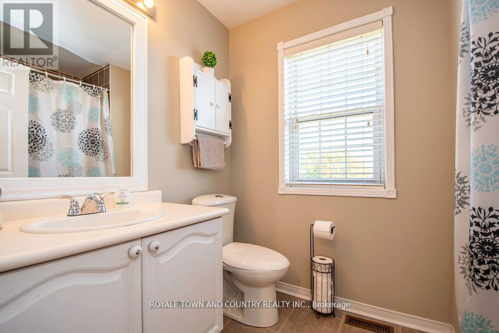 49 BEXLEY CRES
