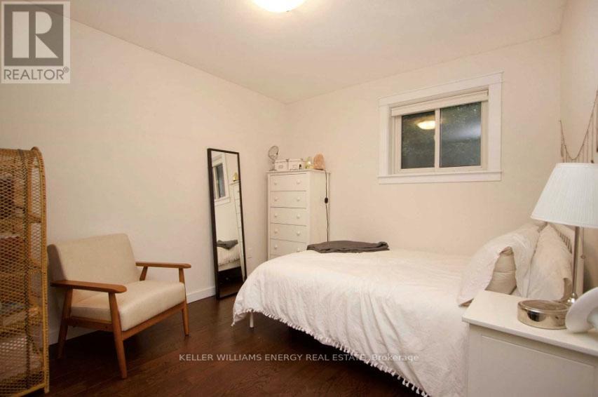 109 ALLAN ST