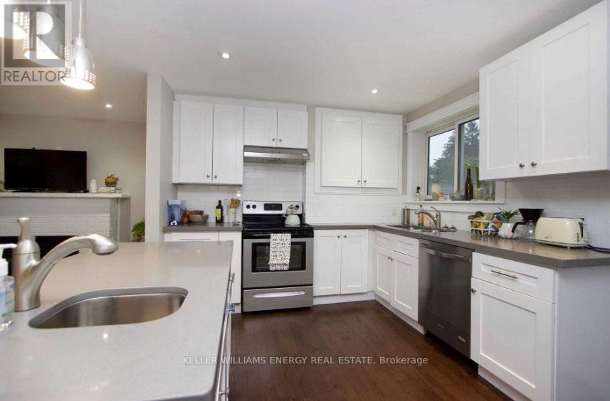 109 ALLAN ST