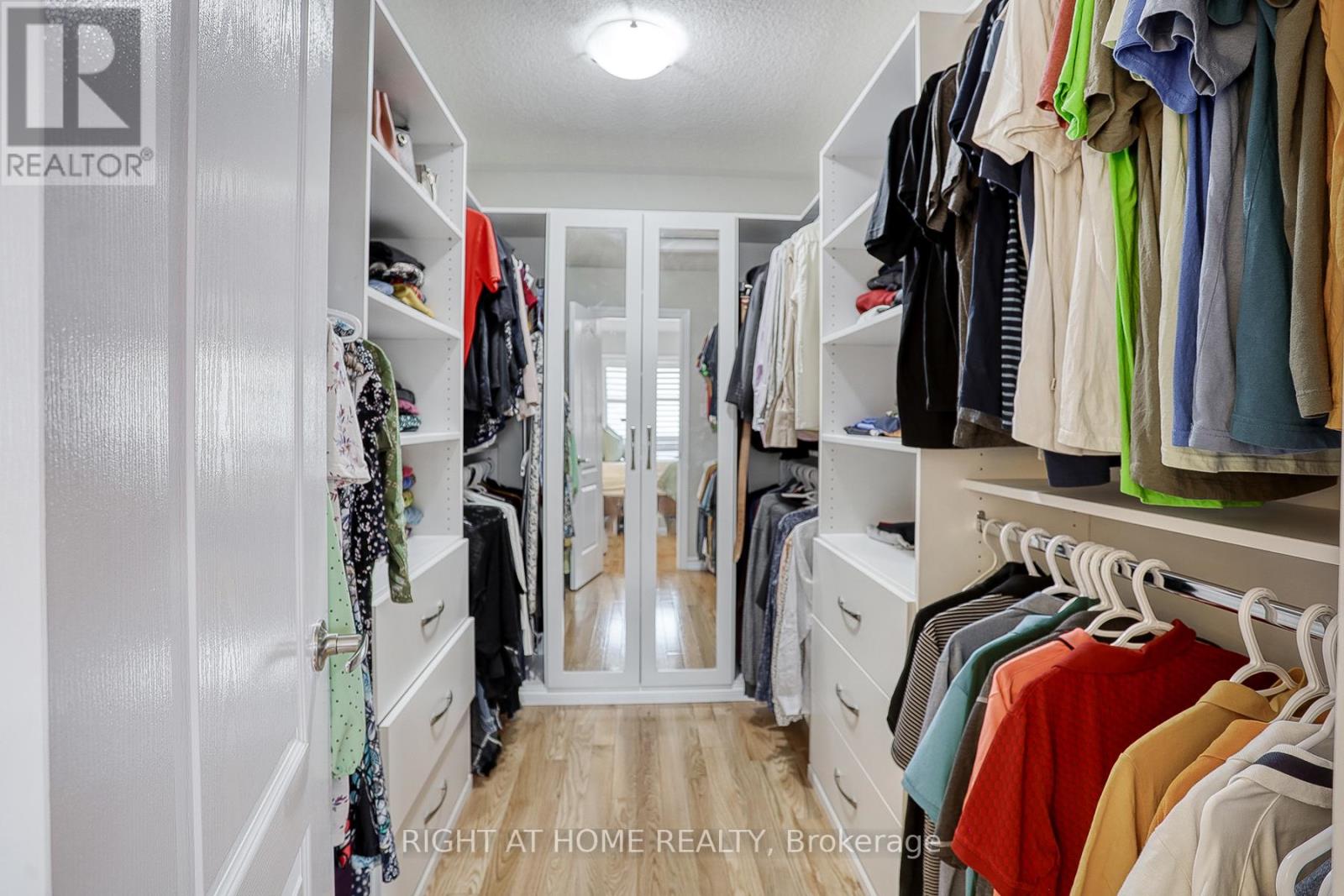 19 TAMPSETT AVE