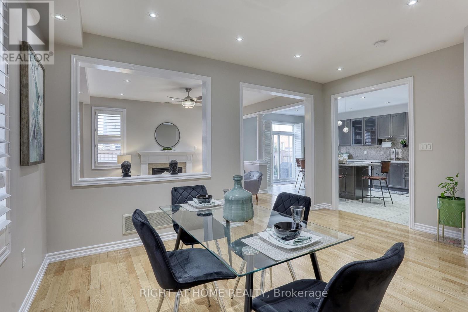 19 TAMPSETT AVE