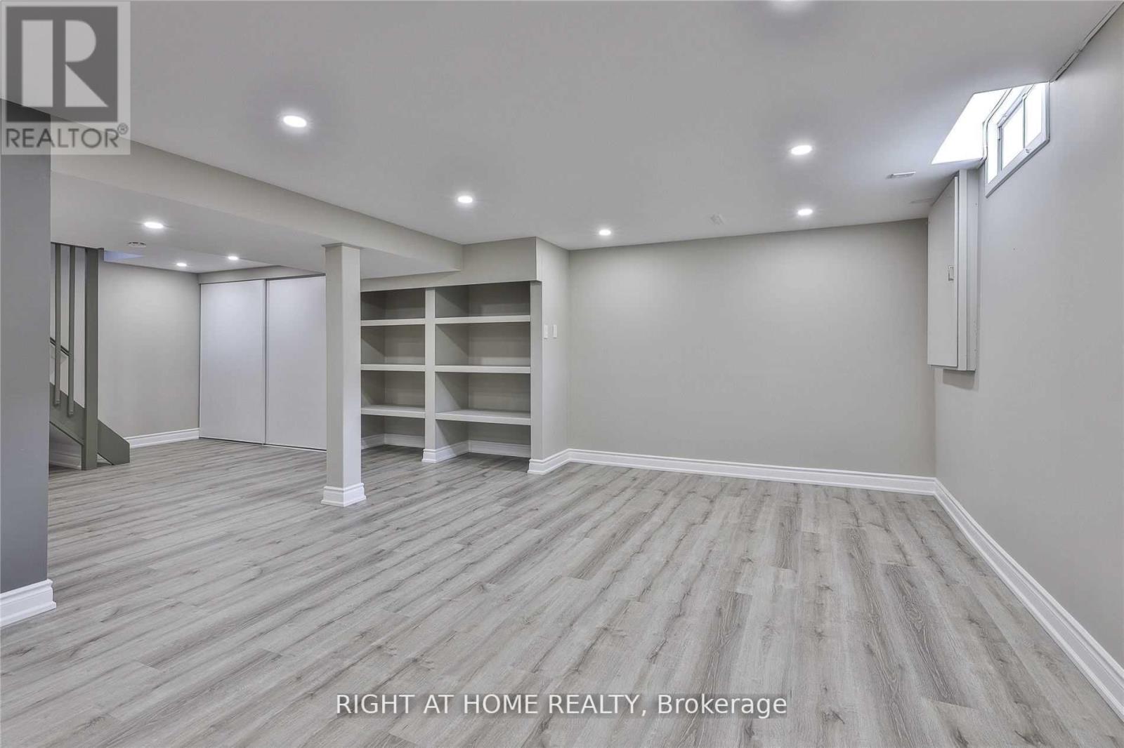 35 MCCLARNAN RD