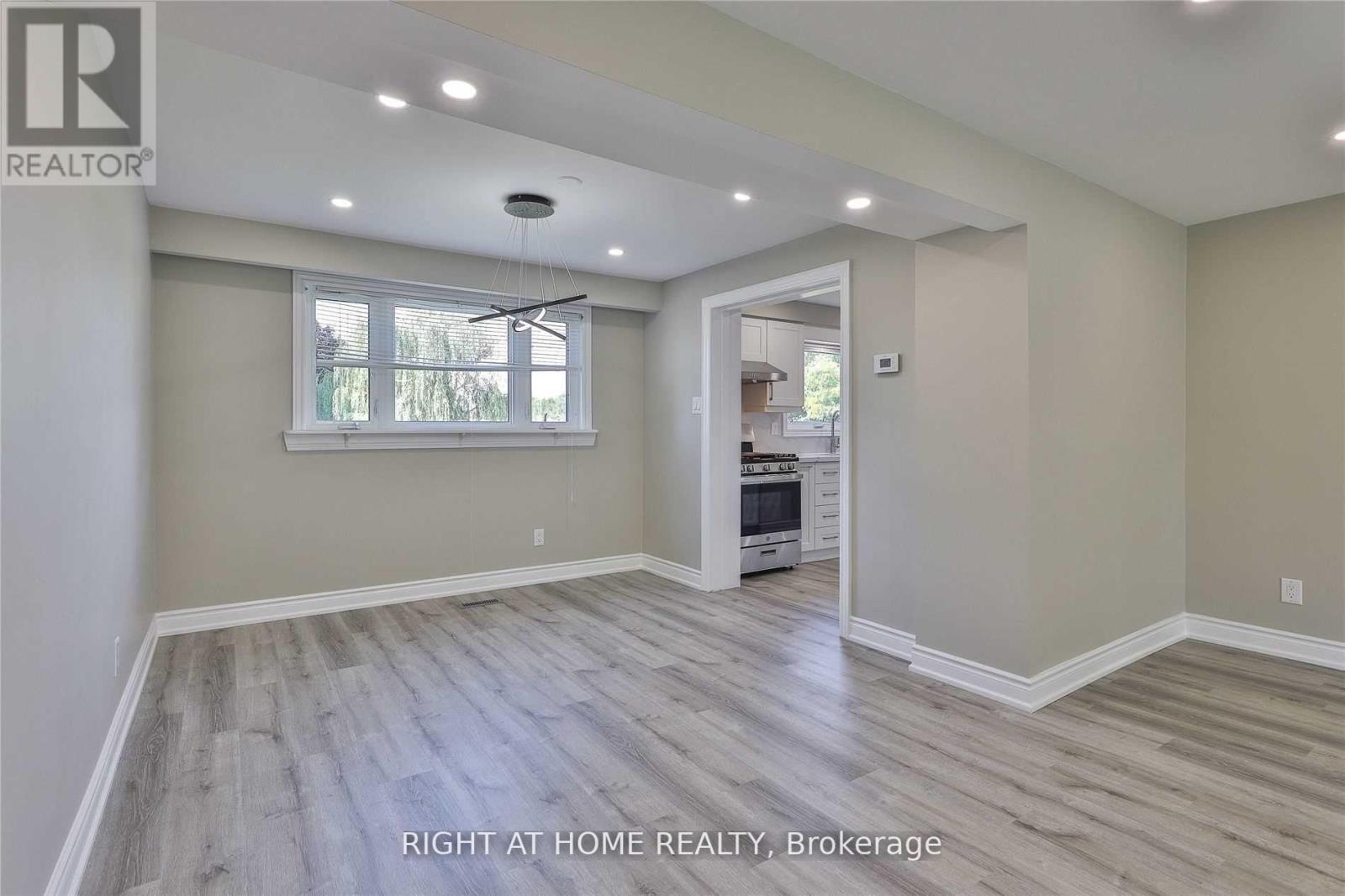 35 MCCLARNAN RD