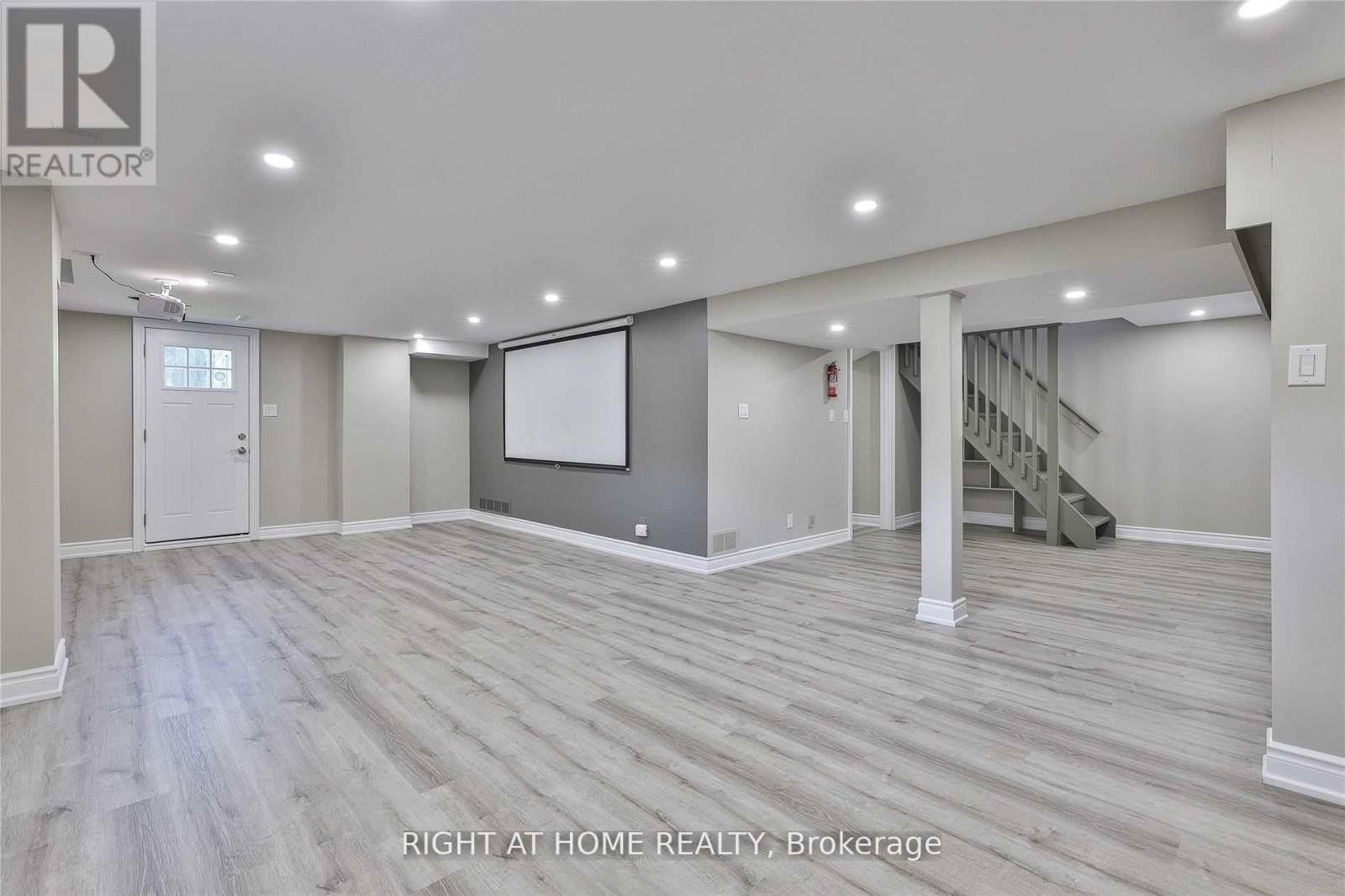 35 MCCLARNAN RD