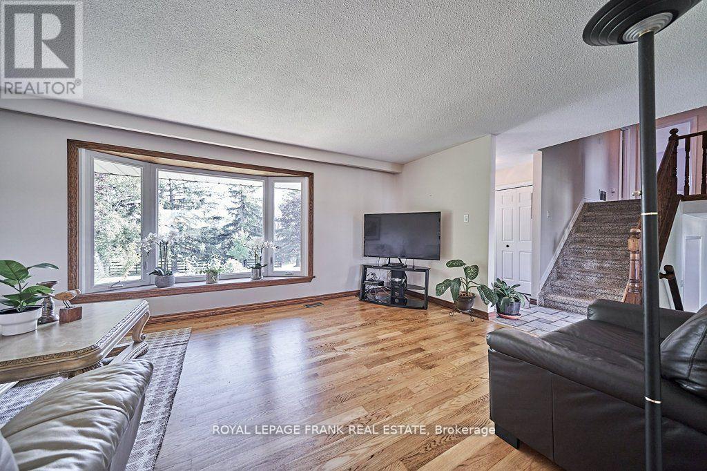378 UXBRIDGE-PICKERING LINE