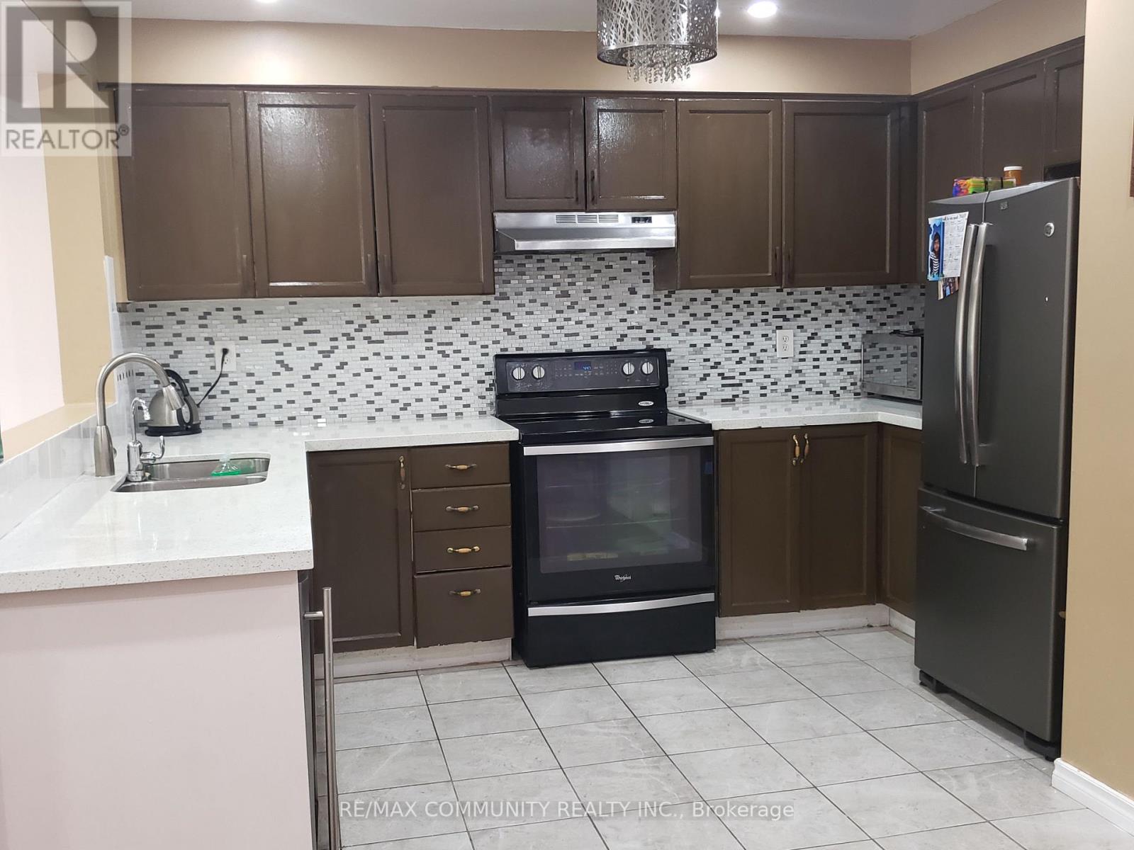 166 BEAN CRES
