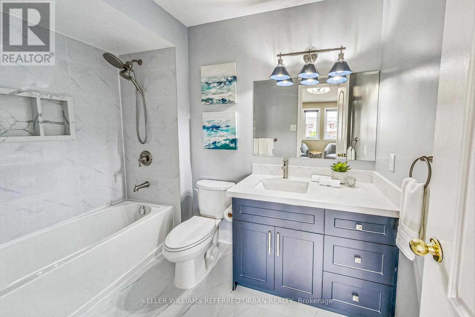 30 DOOLEY CRES