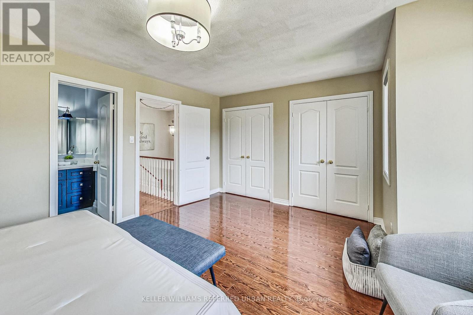 30 DOOLEY CRES