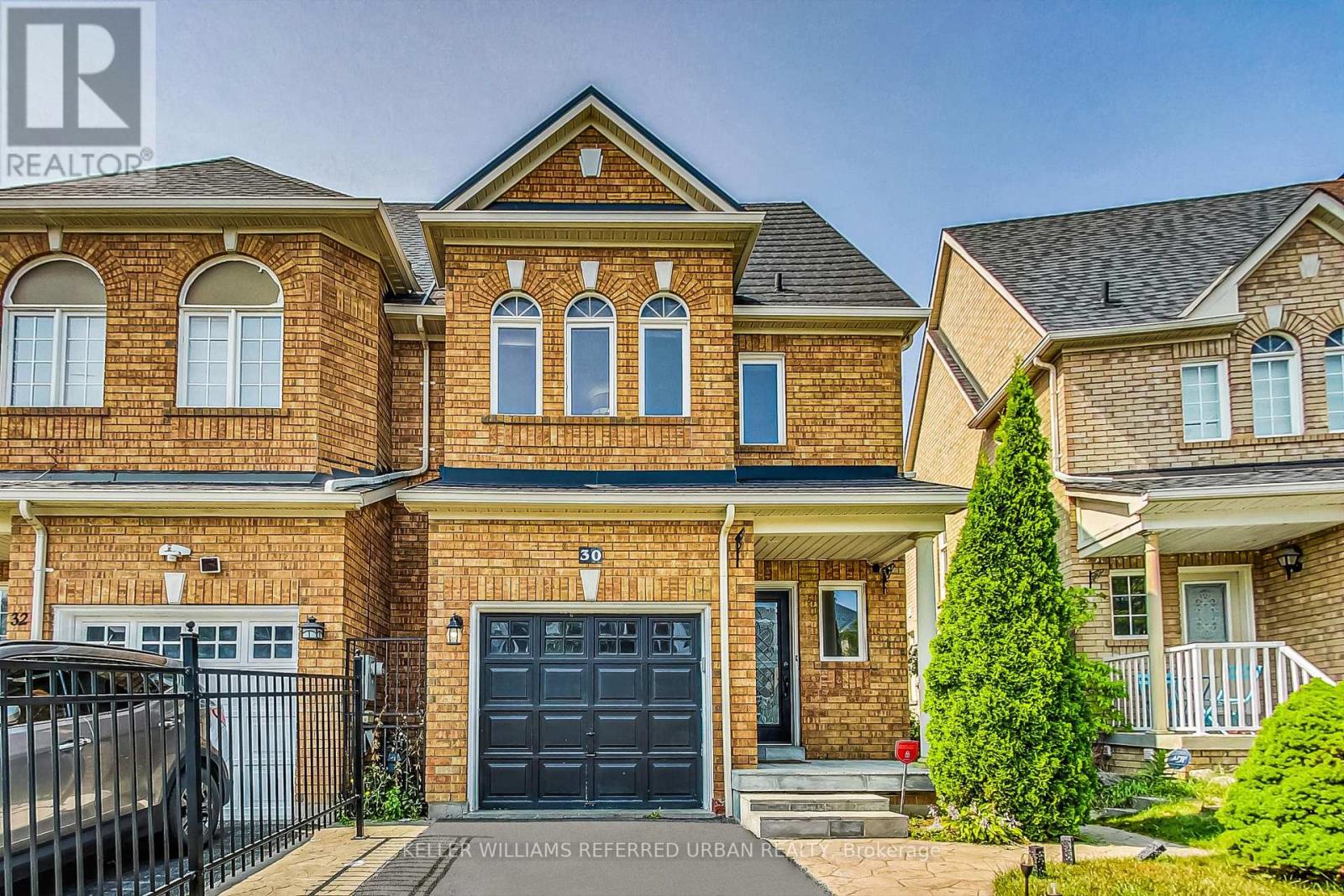 30 DOOLEY CRES