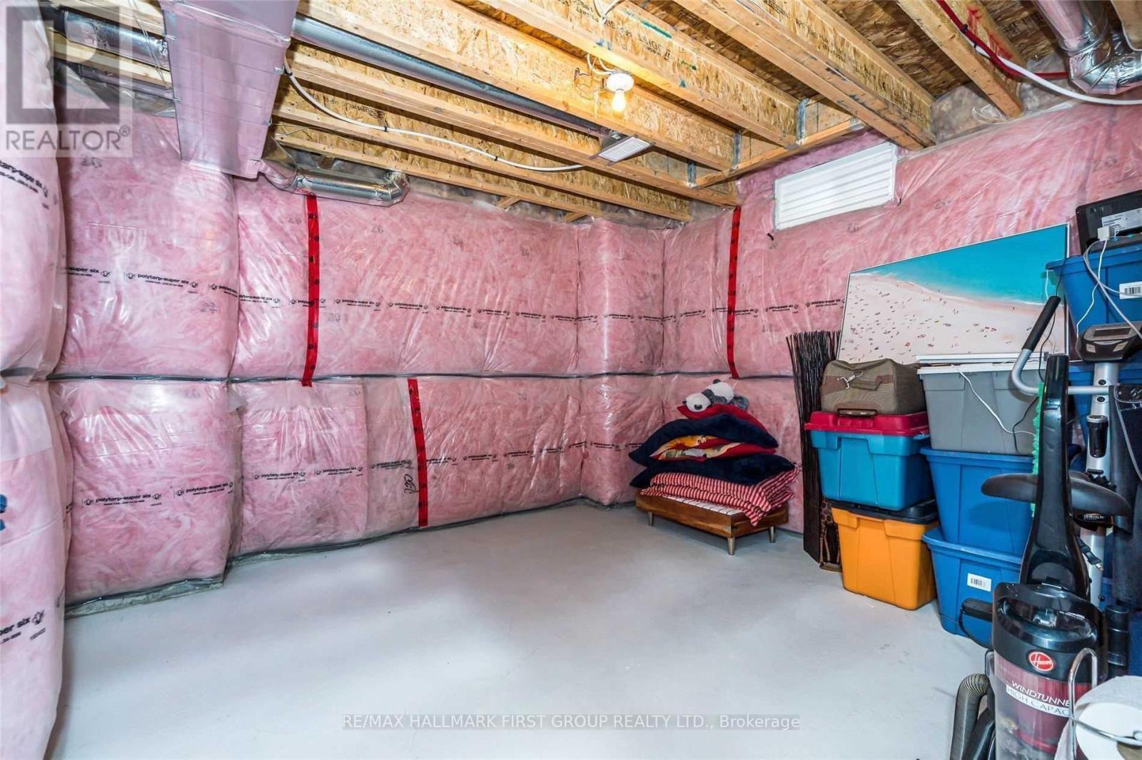 112 BRAEBROOK DR