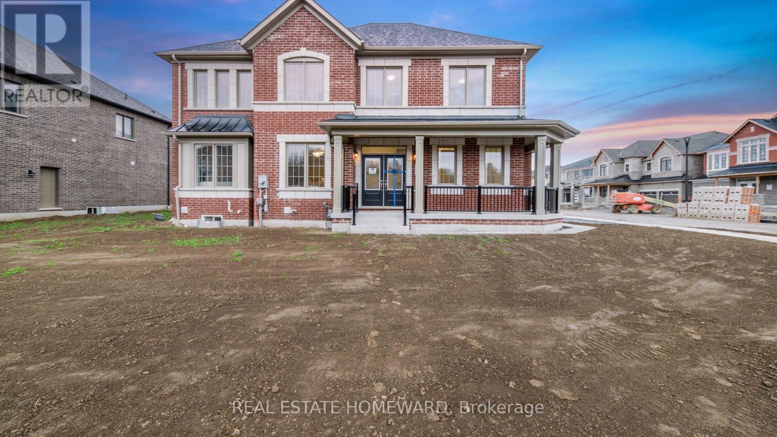 1558 HONEY LOCUST PL