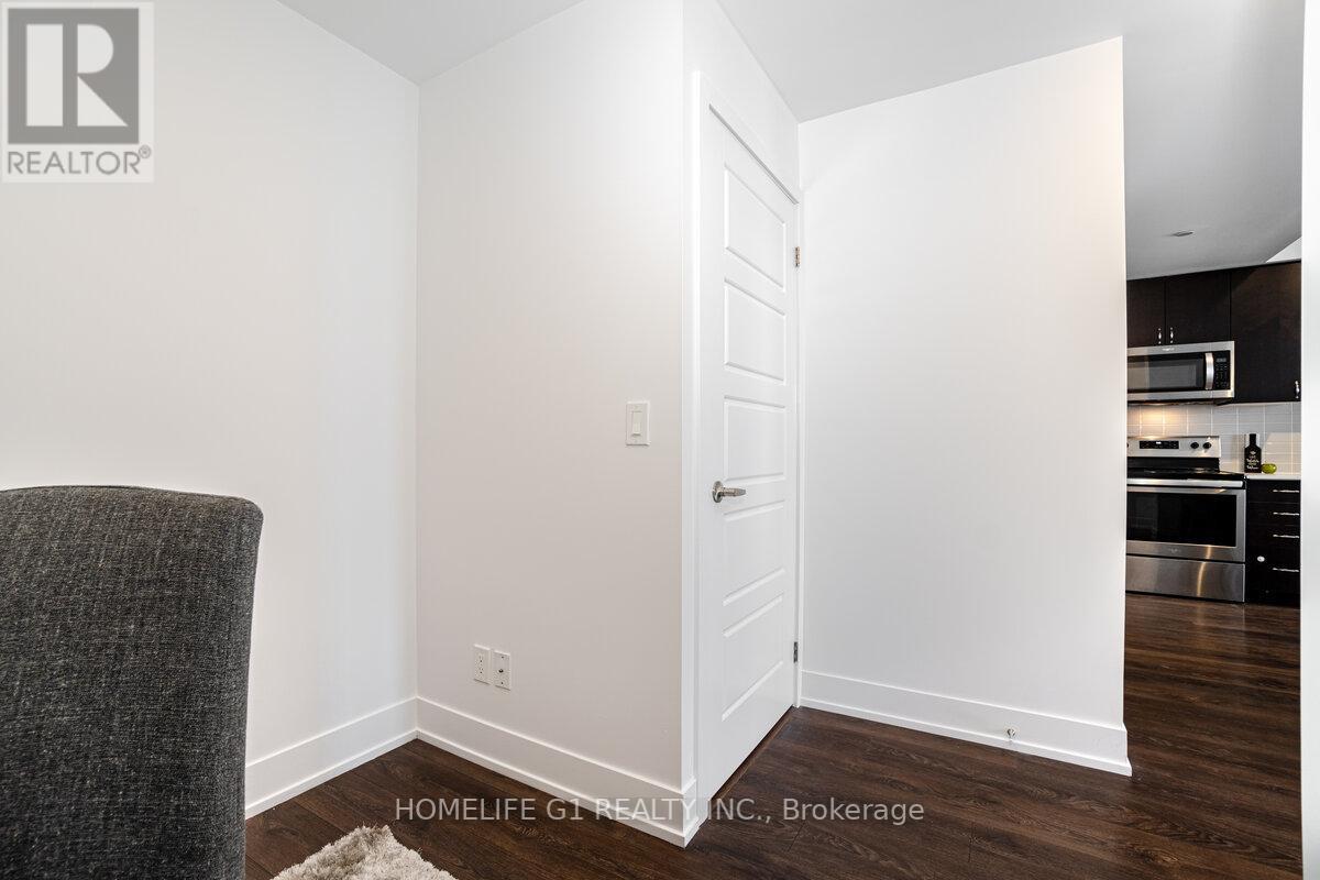 #LP03 -1255 BAYLY ST, #Lp03