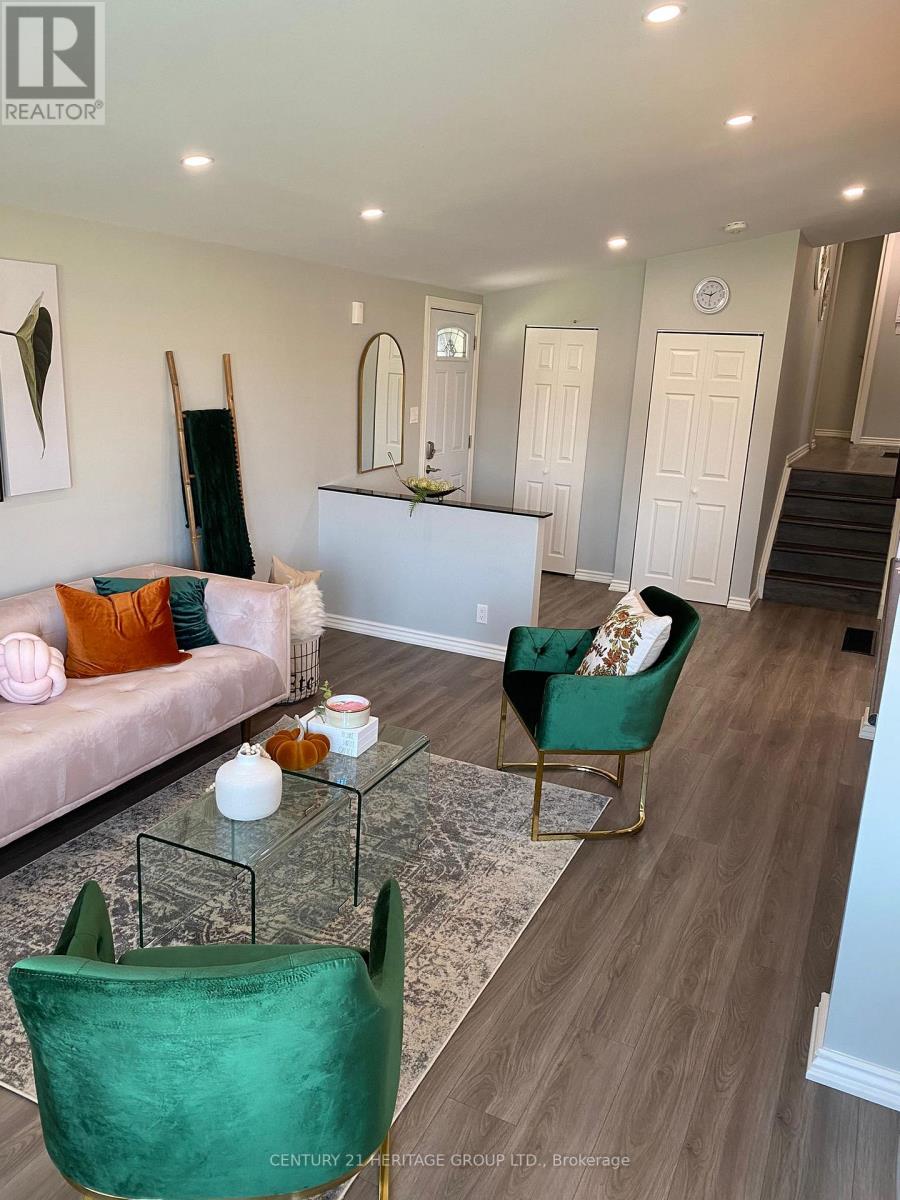 #MAIN -876 ANTONIO ST, #Main