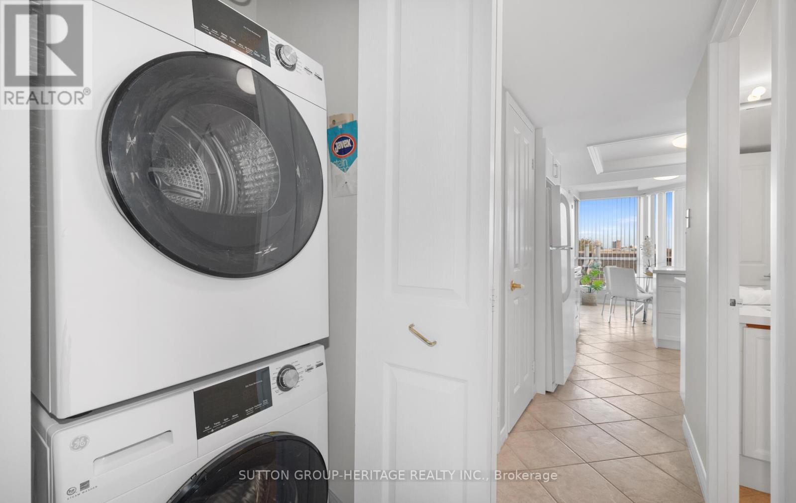 #514 -25 CUMBERLAND LANE, #514