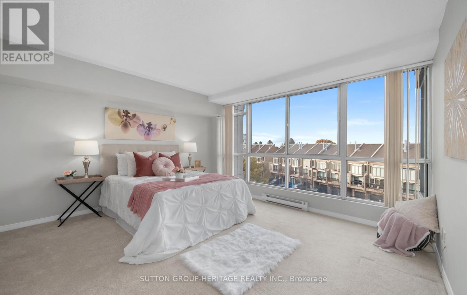 #514 -25 CUMBERLAND LANE, #514