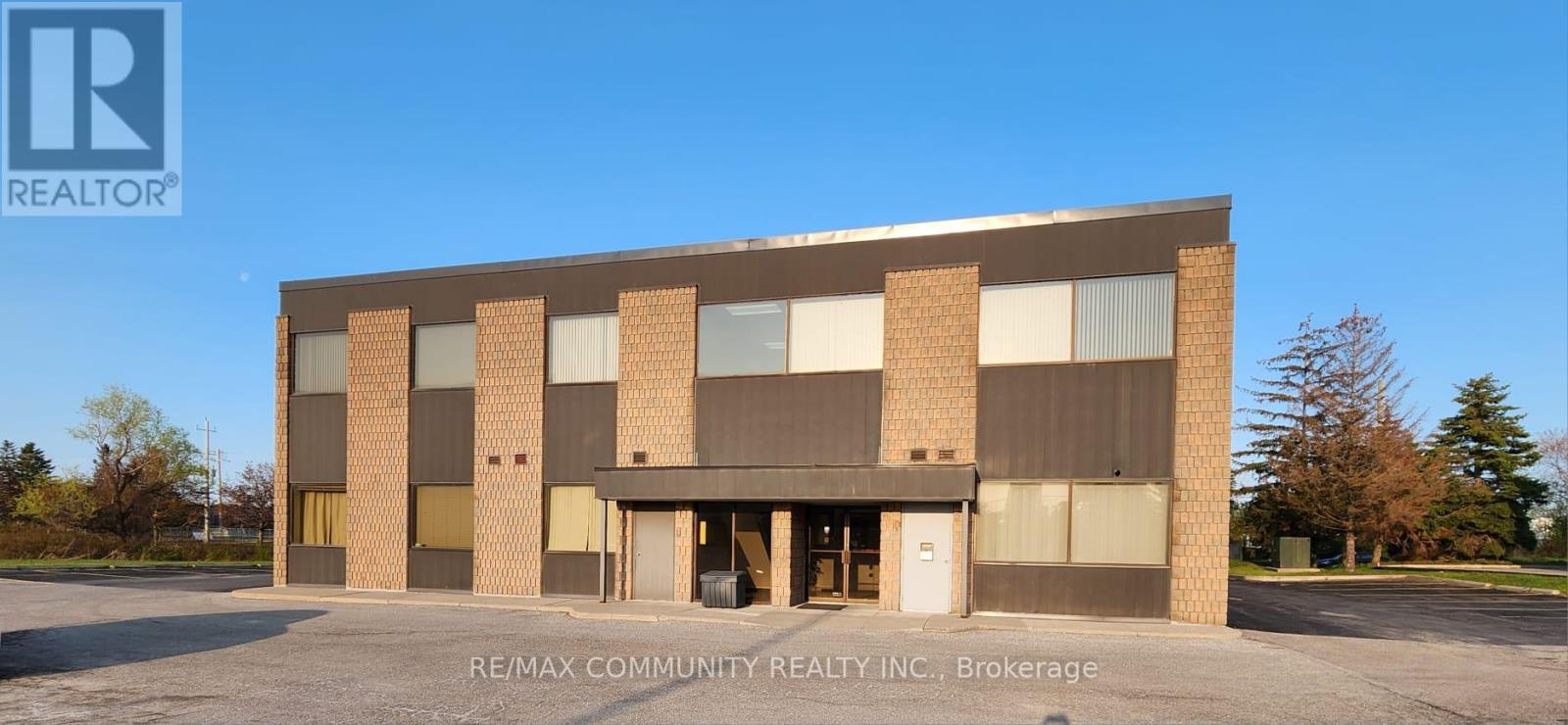 #204 -375 FINLEY AVE, #204