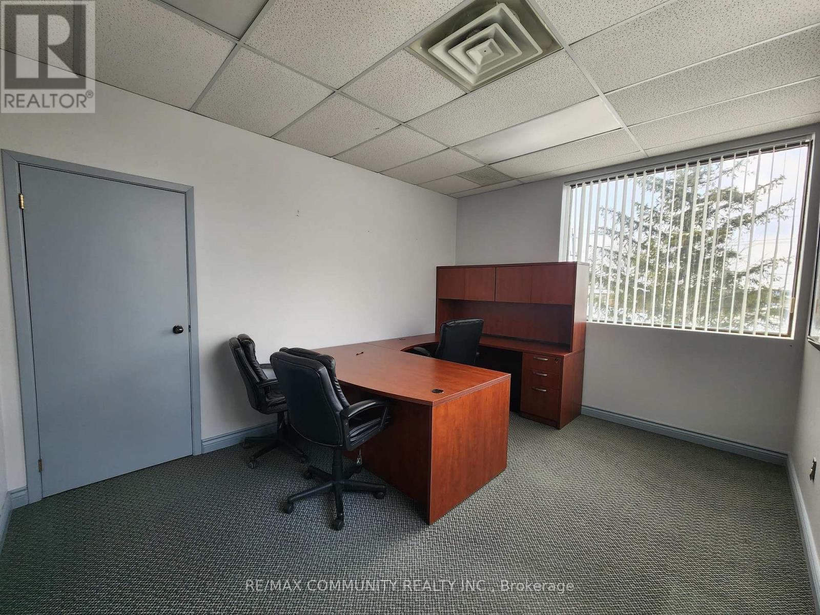 #204 -375 FINLEY AVE, #204