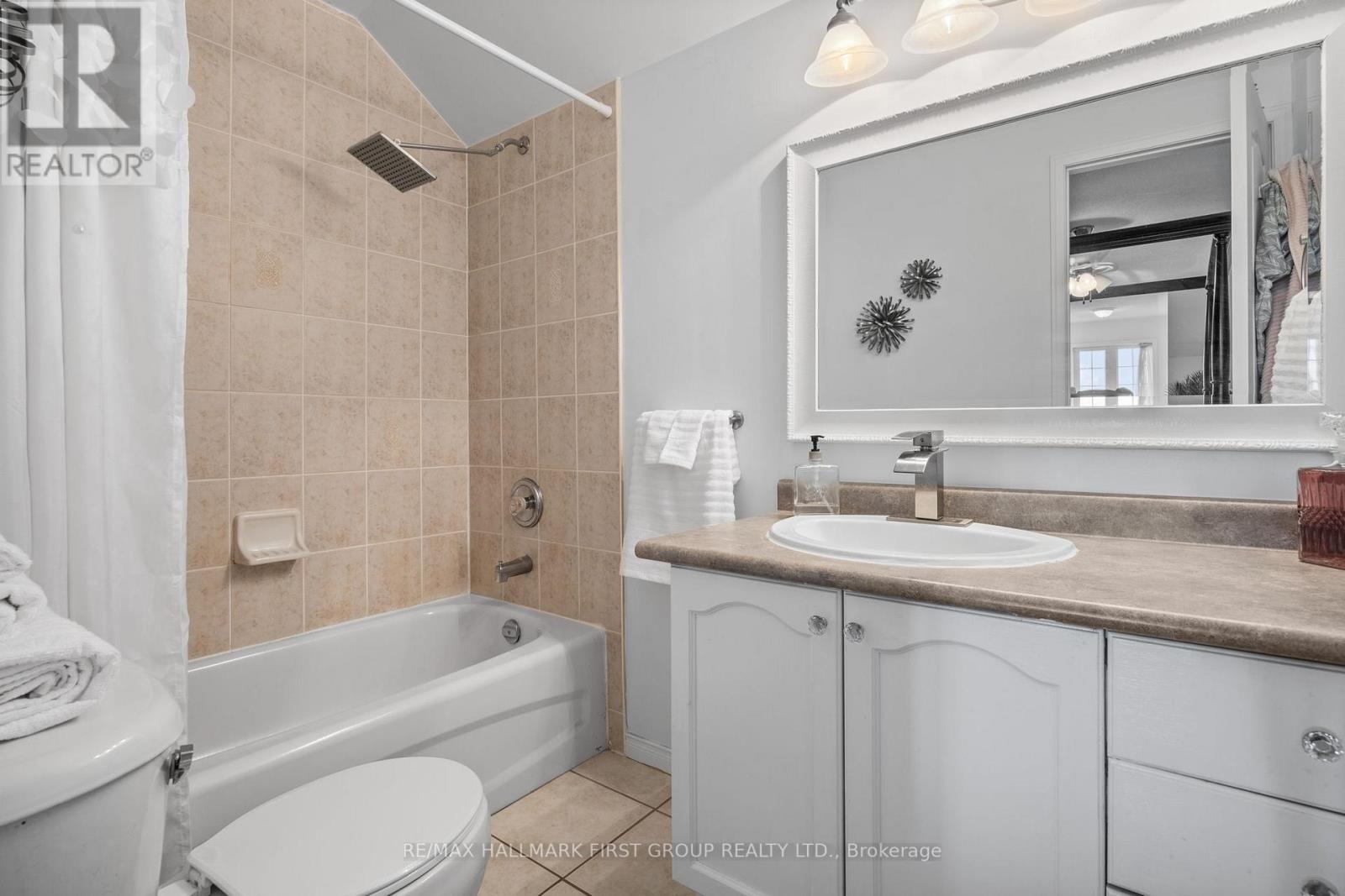 30 TREEN CRES