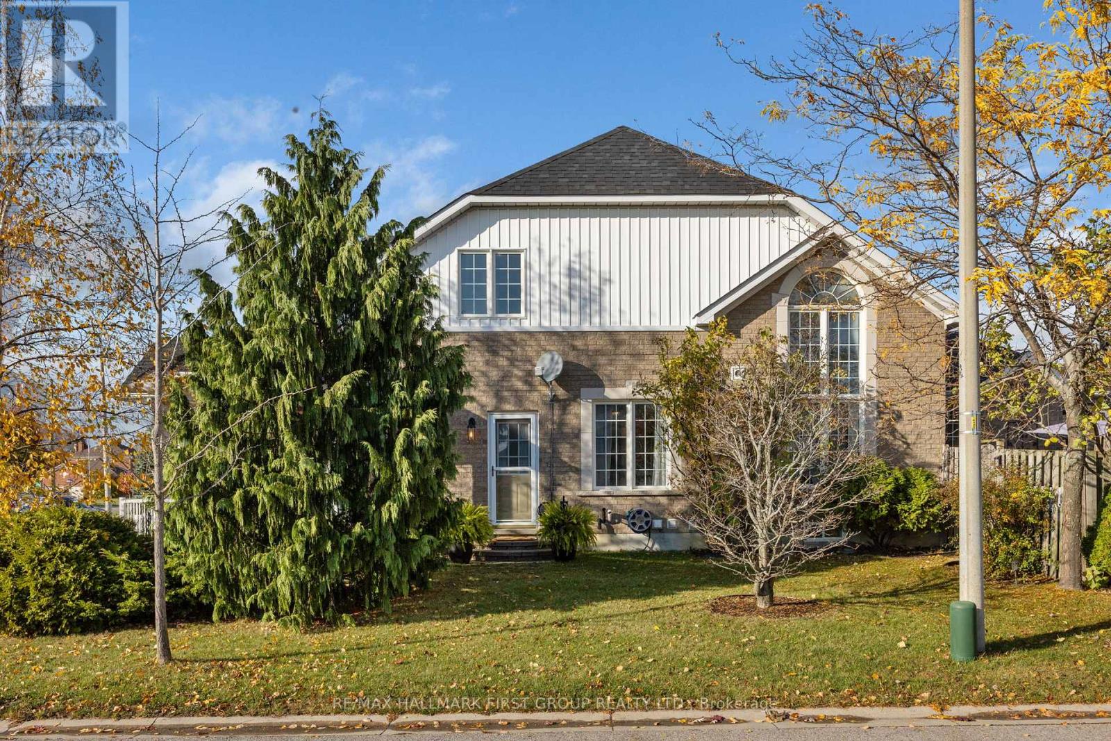 30 TREEN CRES