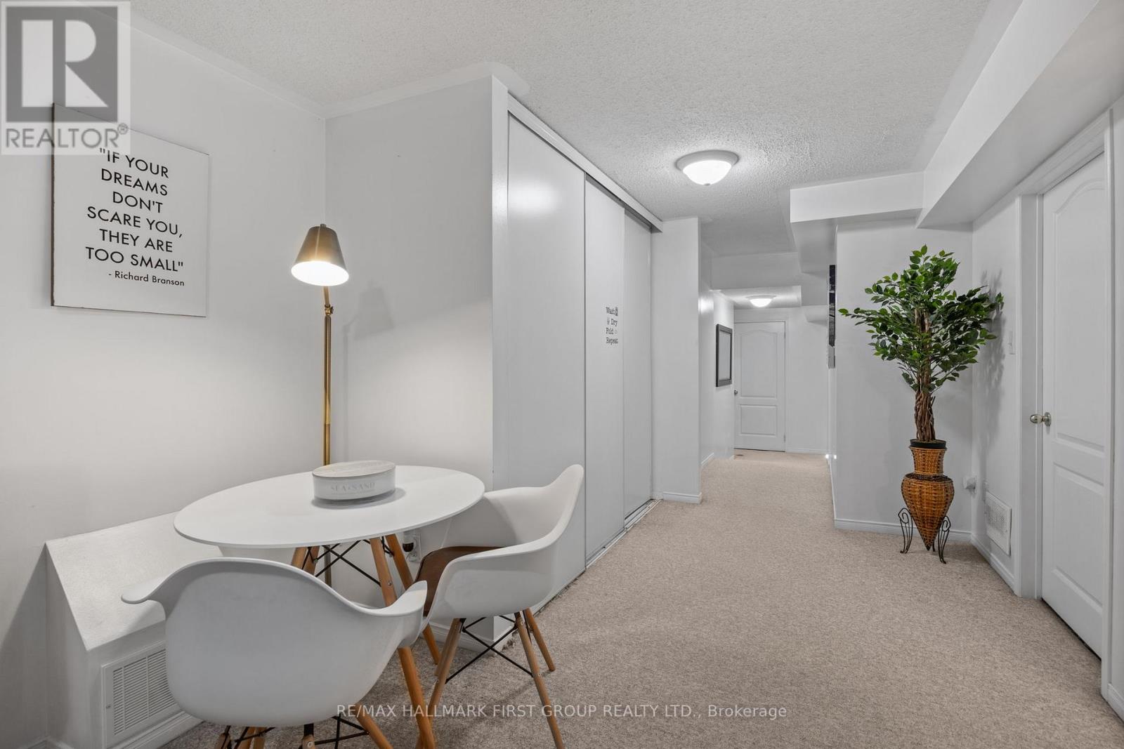 30 TREEN CRES