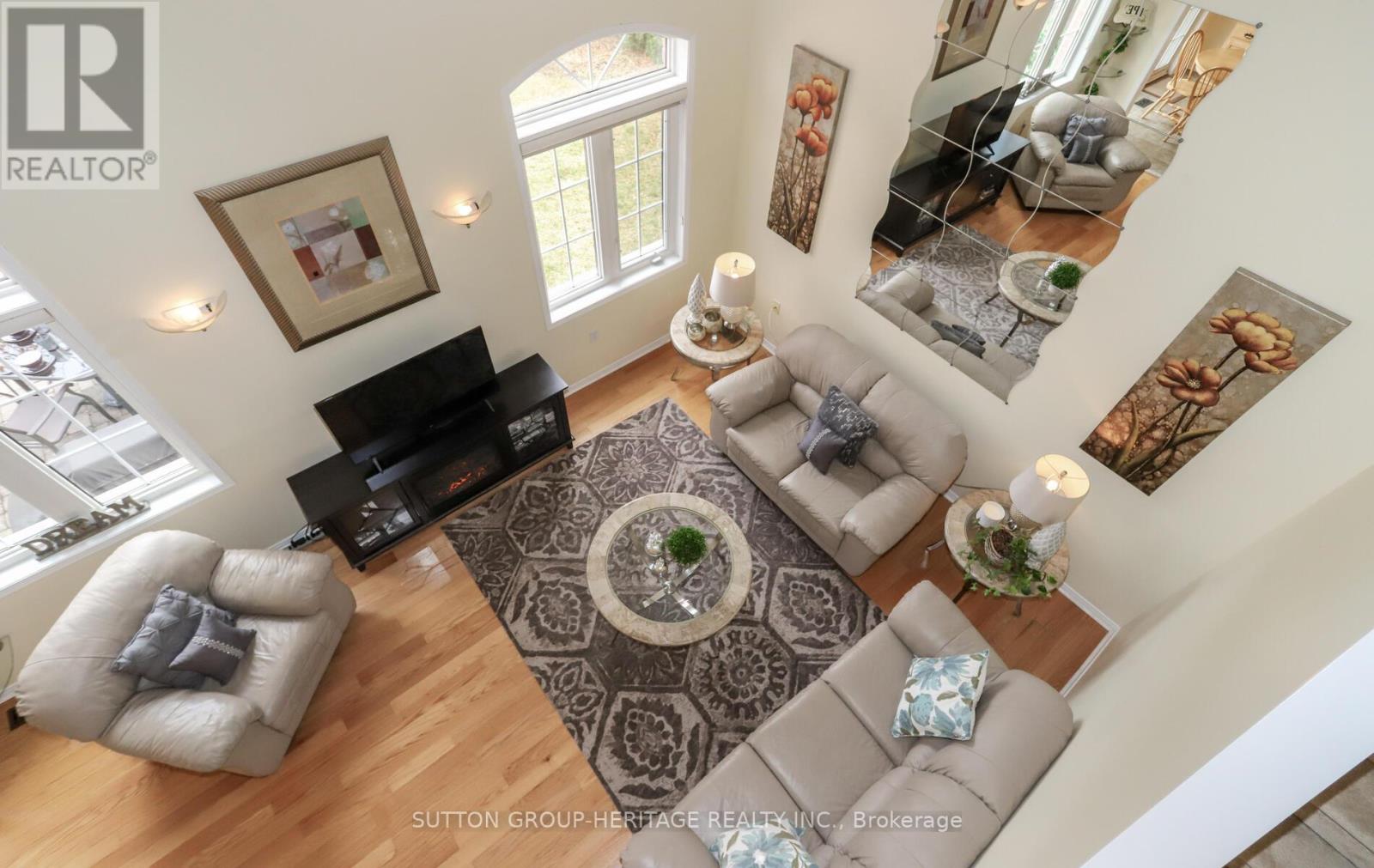 36 GIDLEY LANE