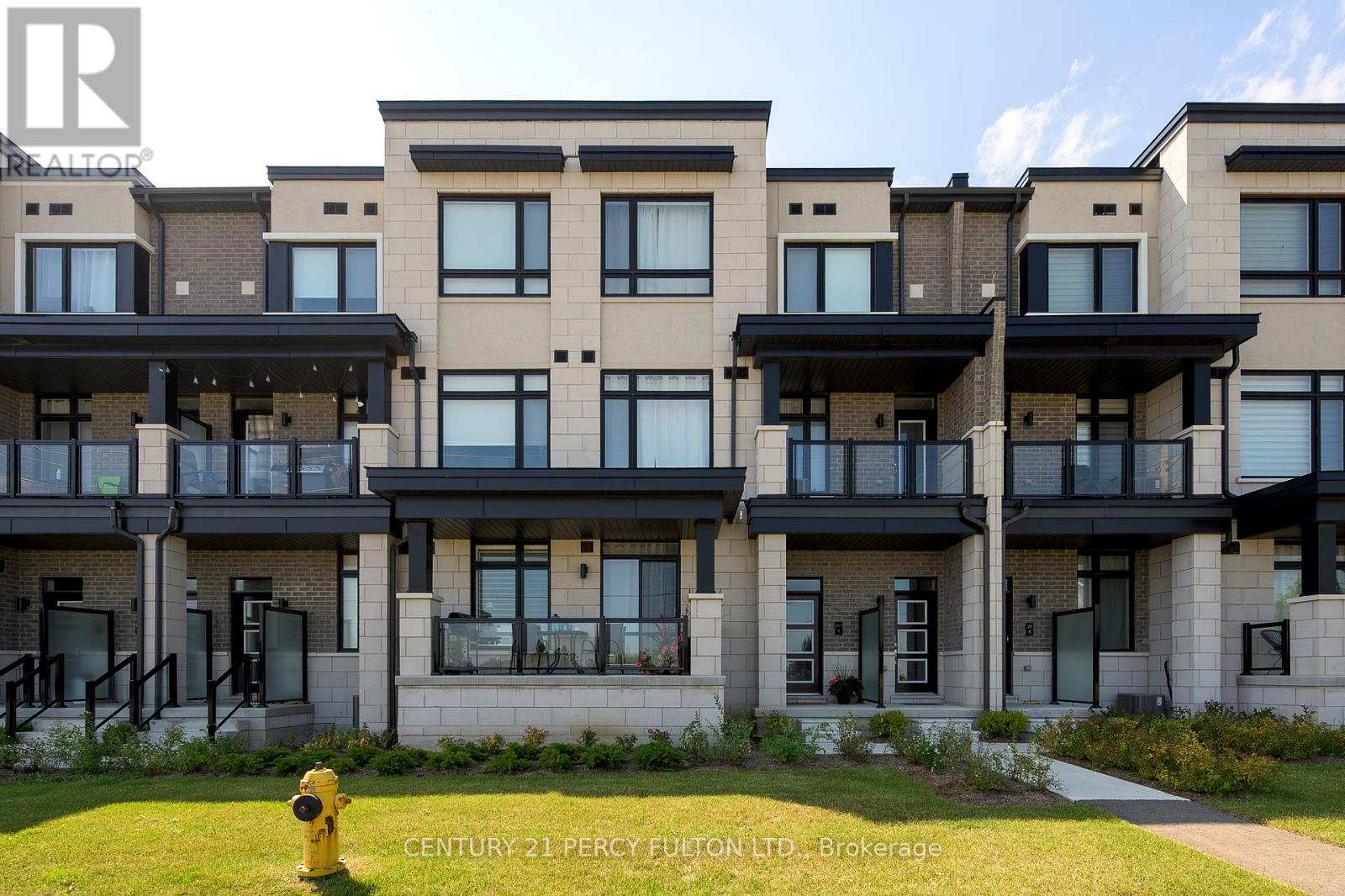 #207 -2550 CASTLEGATE CROSSING, #207