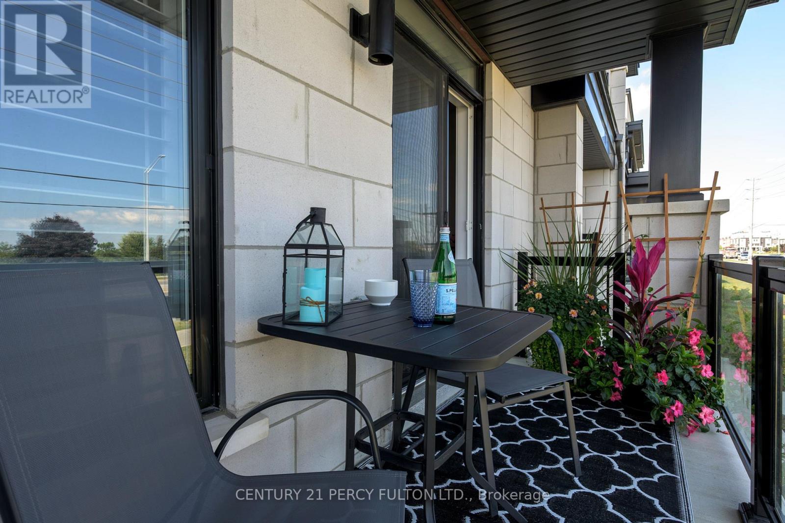 #207 -2550 CASTLEGATE CROSSING, #207