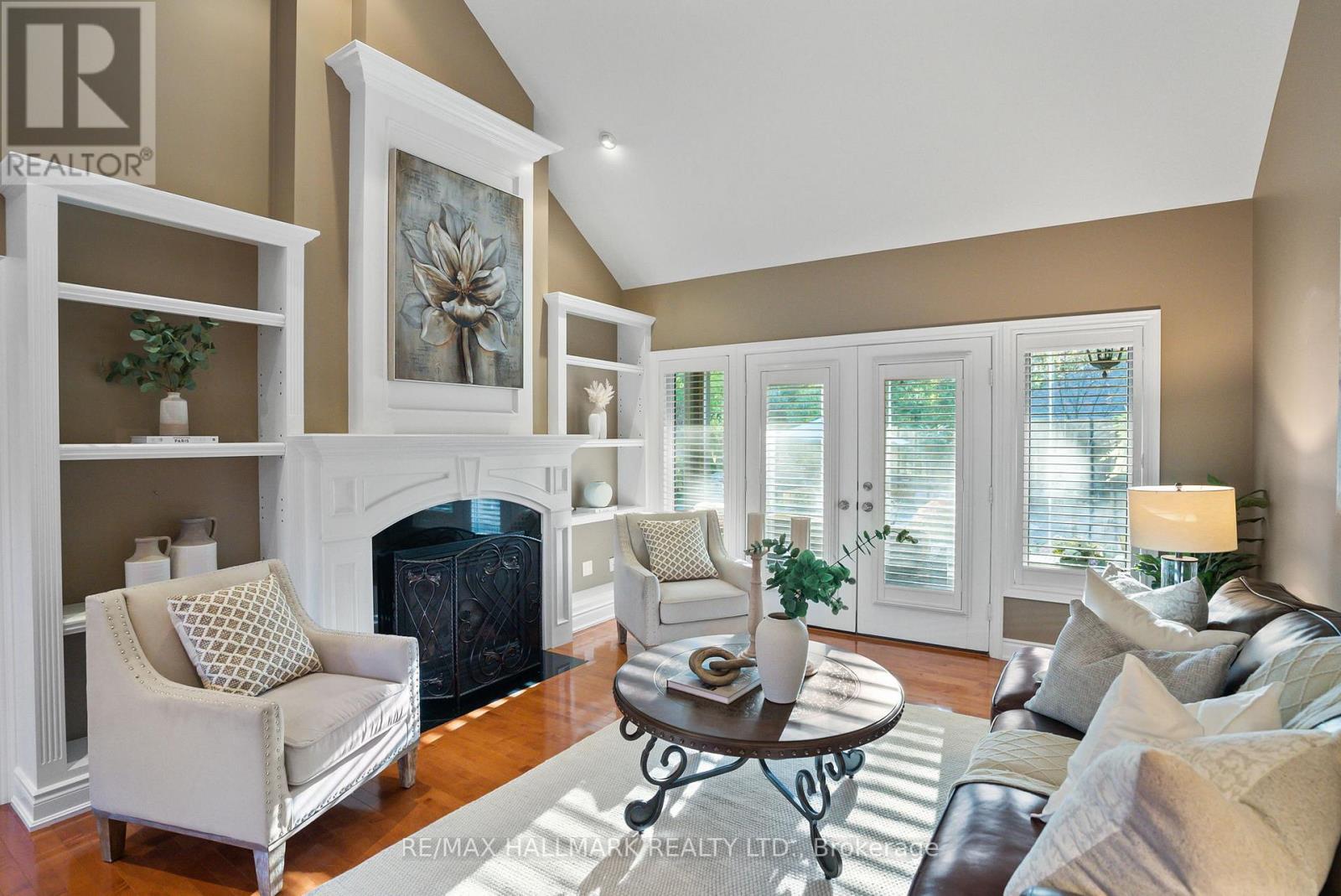 6 WILSON HOUSE DR