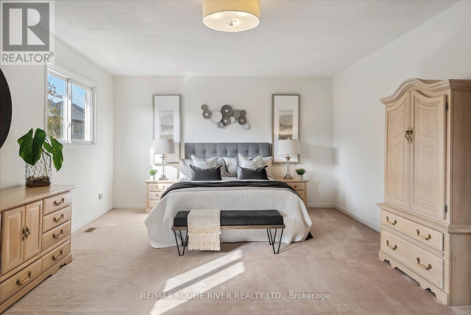 552 ROSEBANK RD