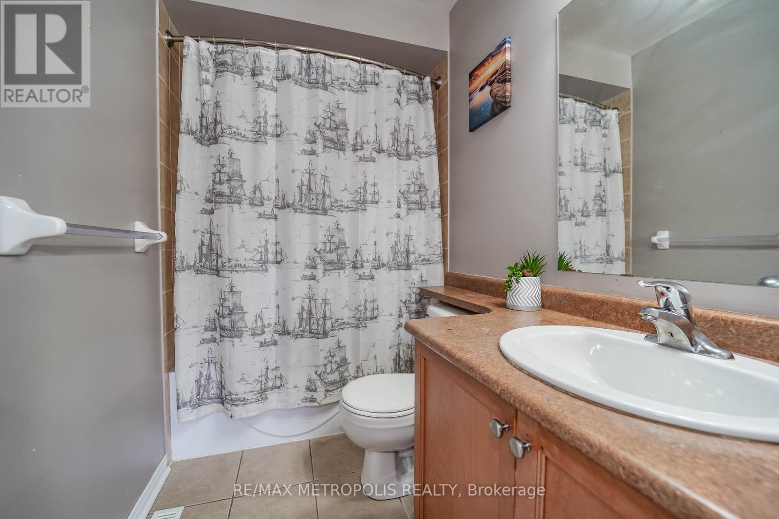 #12 -1790 FINCH AVE