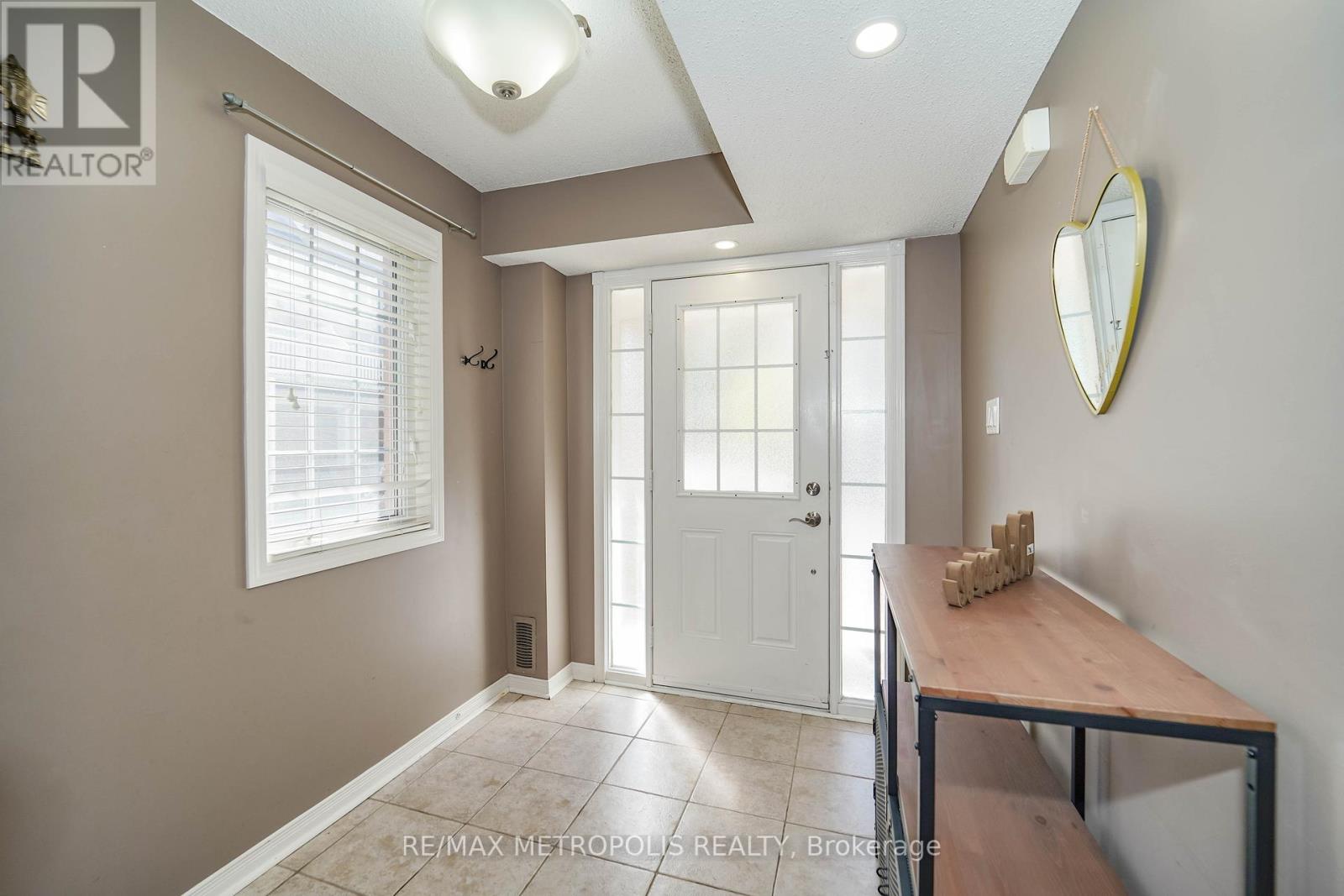 #12 -1790 FINCH AVE