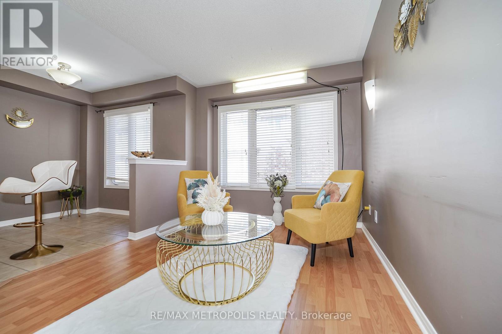 #12 -1790 FINCH AVE