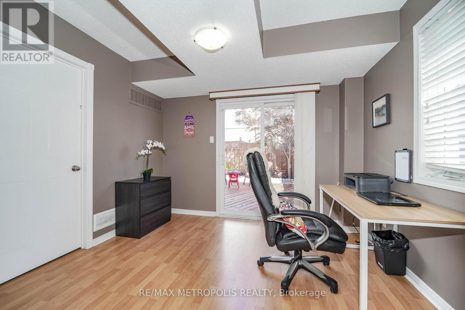 #12 -1790 FINCH AVE