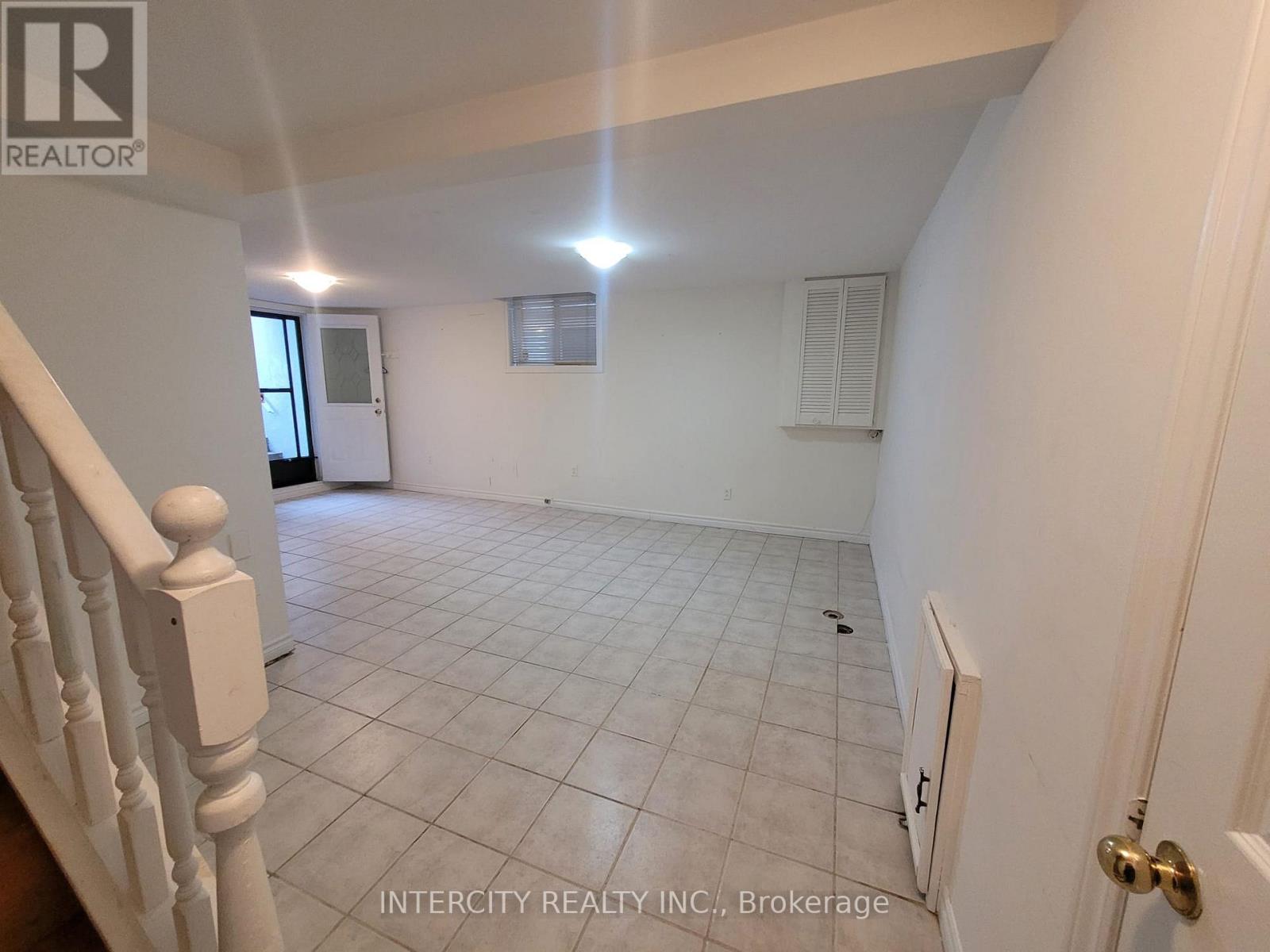 #BSMT -204 DELANEY DR, #Bsmt