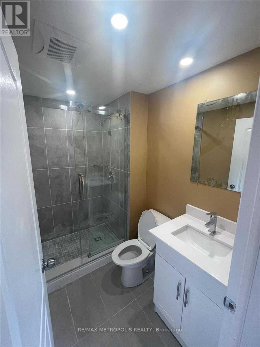 47 GILMOUR DR