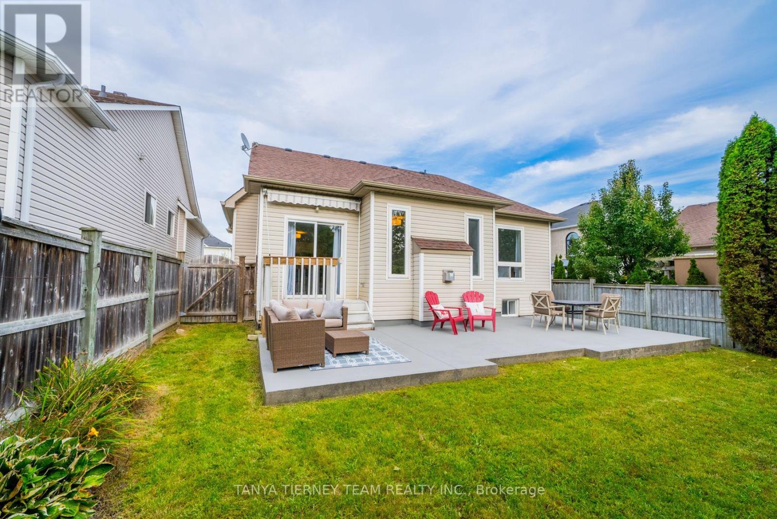 60 DARIUS HARNS DR