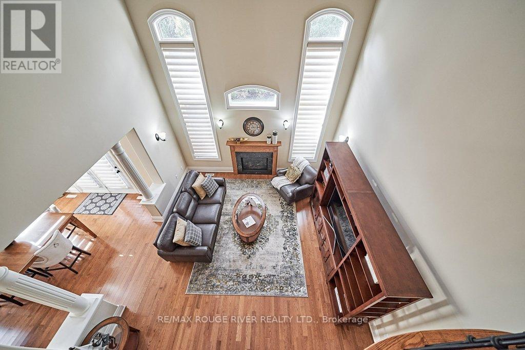 2326 SOUTHCOTT RD