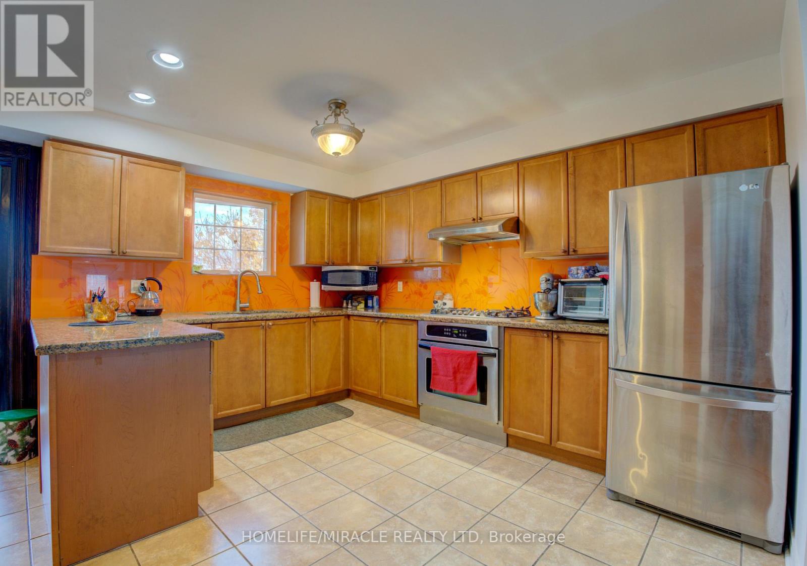 597 LIVERPOOL RD