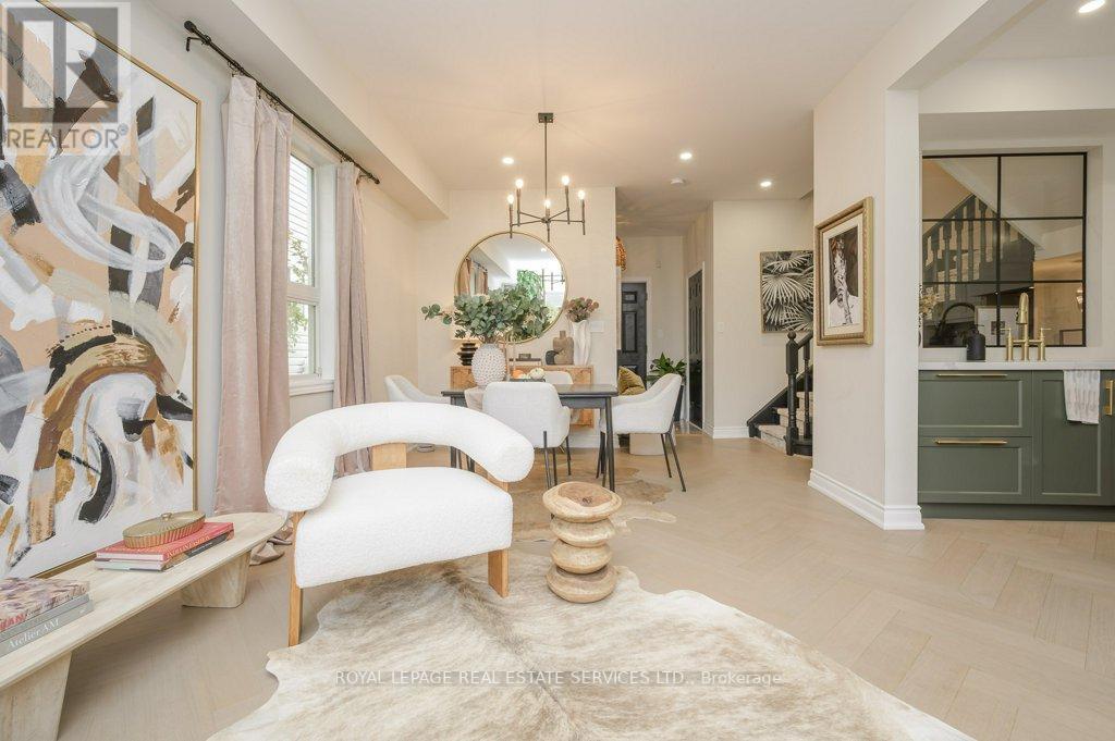 67 CHAREST PL