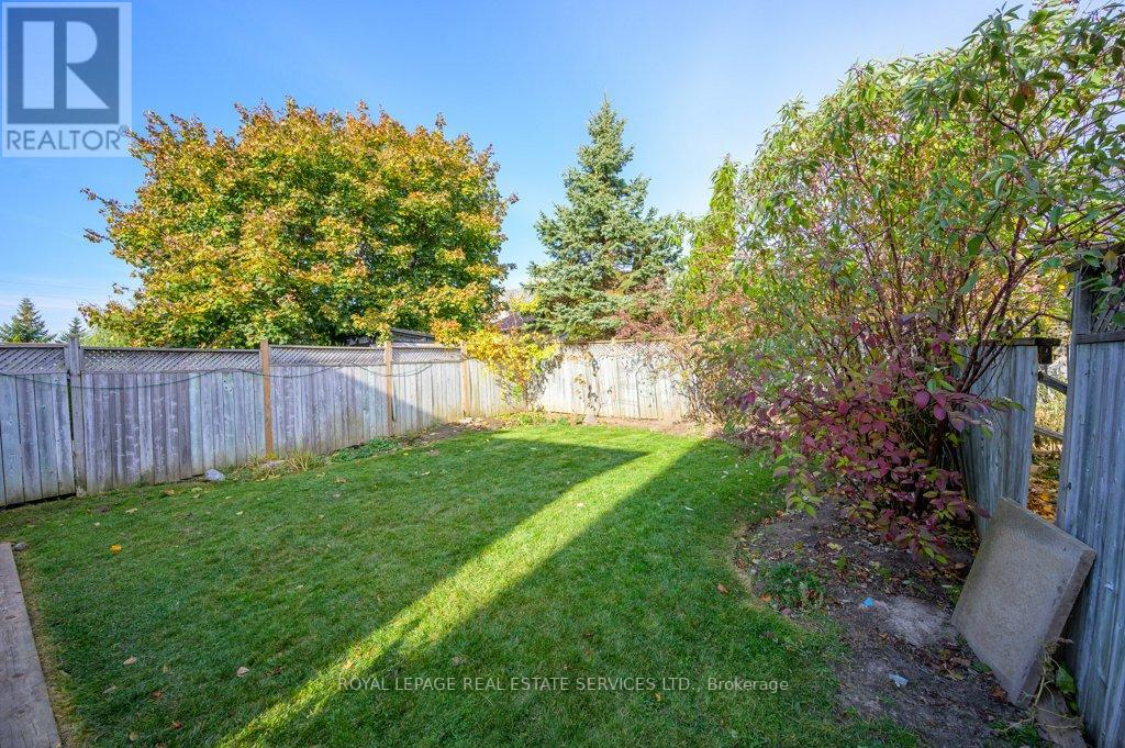67 CHAREST PL