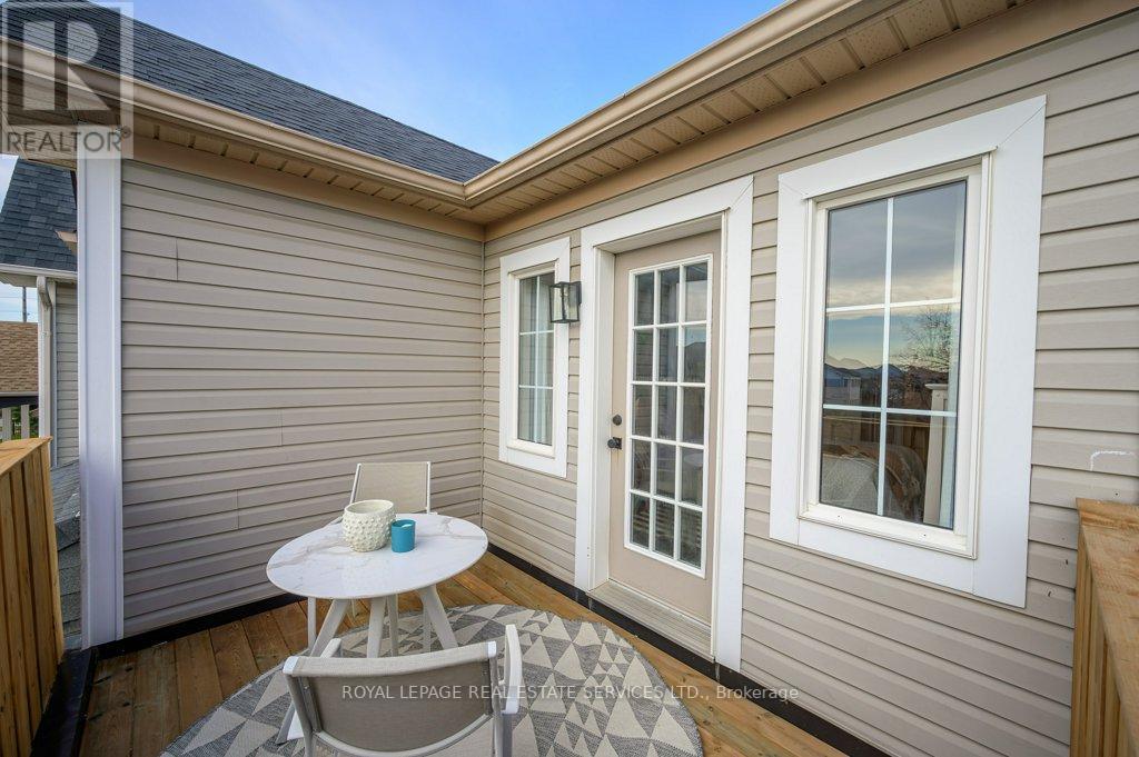 67 CHAREST PL